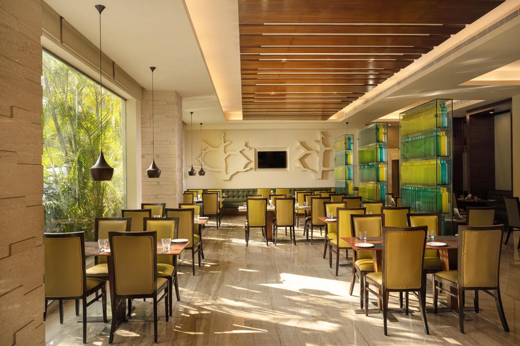 Lemon Tree Premier, Ulsoor Lake, Bengaluru Εξωτερικό φωτογραφία